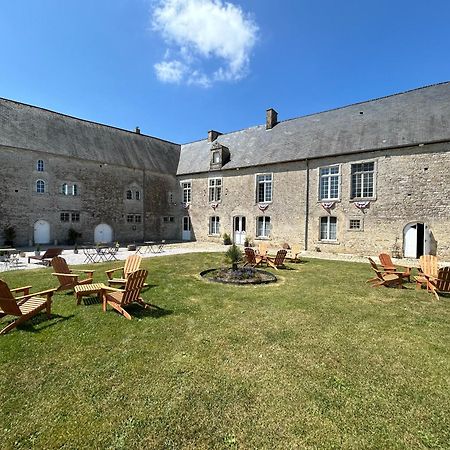 Sainte-Mère-Église Chateau De Franquetot & D Day Collins Museum מראה חיצוני תמונה